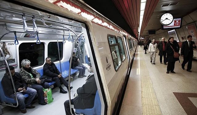 Taksim metro istasyonu ikinci bir duyuruya kadar kapatıldı