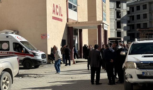 Düğün dönüşü kaza; 1 ölü, 3 yaralı