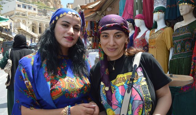 Mardin'de bayramda oteller doldu, turistler çevre illere yönlendirildi