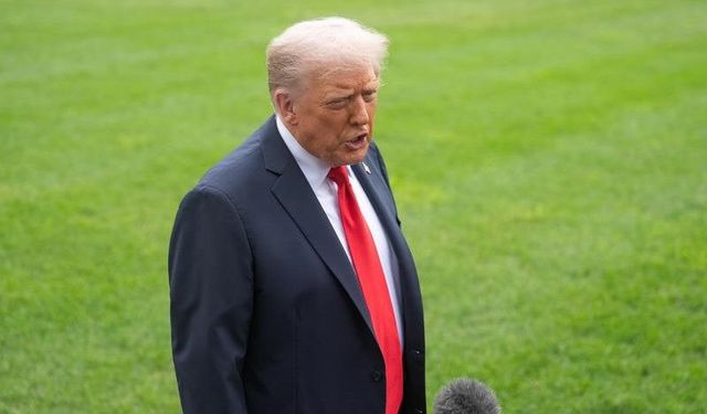 Trump, Camp David'e yapacağı geziyi erteledi