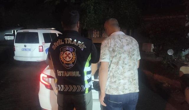 Beylikdüzü'nde trafikte tartıştığı sürücüye saldırdı; 180 bin lira para cezası kesildi