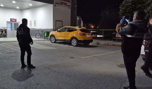 Taksiye binerken husumetlileri tarafından vuruldu