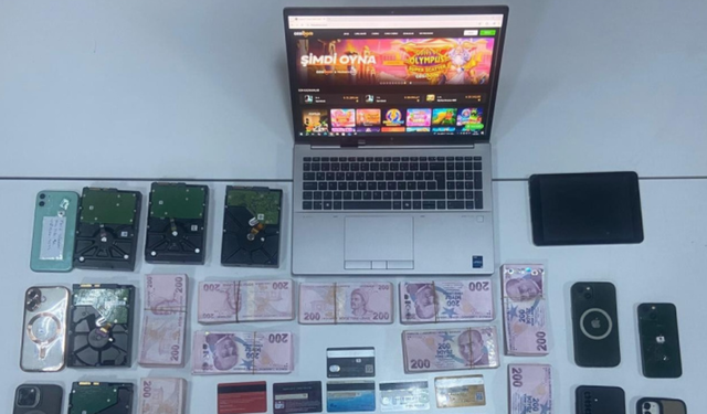 Bakan Gürlek açıkladı! 221 kişiye 70 milyar liralık operasyon