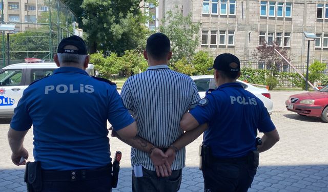 'Benim yanımda çöp toplayamazsın' dediği temizlik işçisinin burnunu kırdı