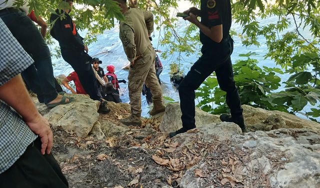 Çayda kaybolan Ahmet'in 21'inci günde cansız bedeni bulundu