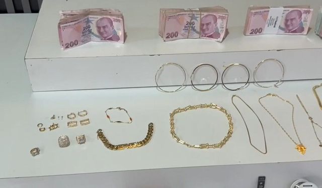 İstanbul'da güpegündüz ev soyan 3 kadın yakalandı; 238 suç kaydı çıktı