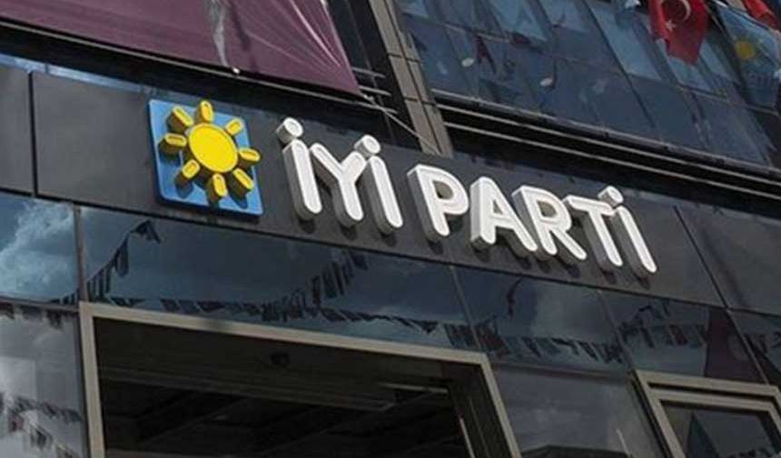 İYİ Parti'de bir deprem daha! Topluca istifa ettiler