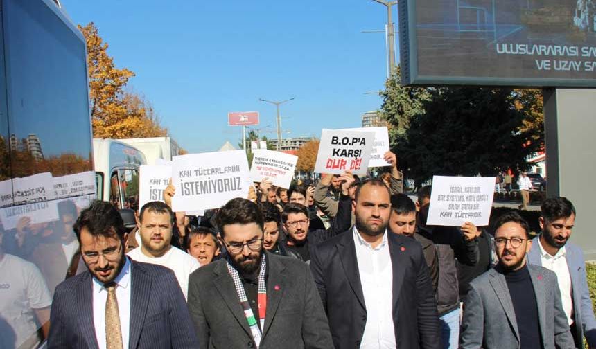 SAADET’in SAHA EXPO Fuarı'ndaki İsrail protestosuna polis engeli