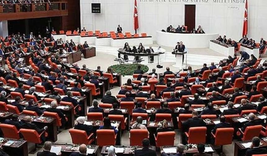 AKP önce muhalefet ile görüşecek! 'Etki ajanlığı' önümüz hafta Meclis'e gelecek