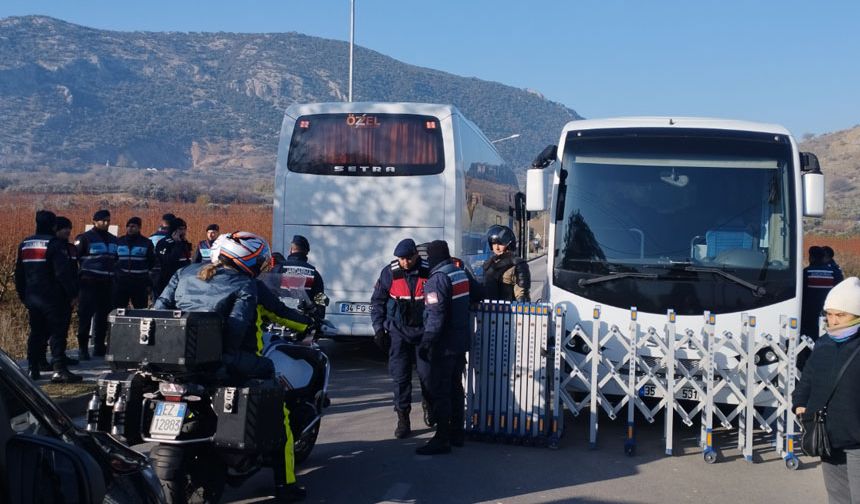 Bakanlık 'el koyduğu' Meryem Ana otoparkına bir de zam yaptı