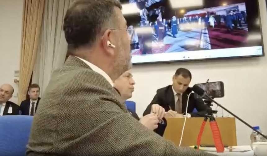 AKP’li Erdem CHP’li Ağbaba’nın Erdoğan’ın videosunu göstermesini engelledi