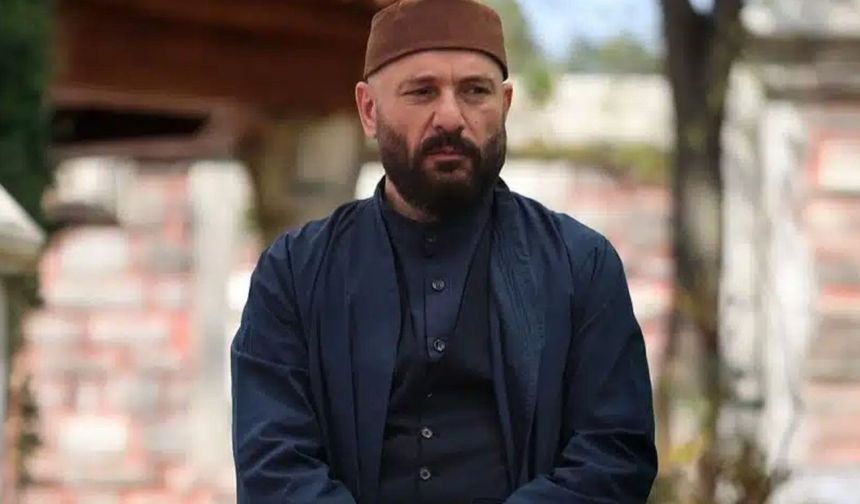 Birsen Altuntaş'ın haberine göre; Tolga Tekin, ekibe veda etti. Tekin'in, 31'inci bölümde diziden ayrılacağı öğrenildi.