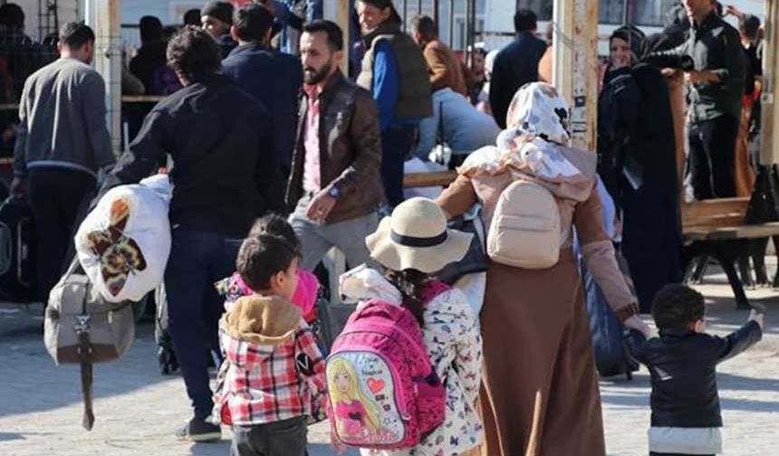 Kritik açıklama! "Gitmelerini beklerken yeni bir Suriyeli göç dalgası gelebilir"