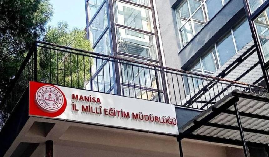 Manisa’da tartışmalı öğretmen eğitimi: AKP'li vekilin konuşmacı olacağı seminere katılım şartı