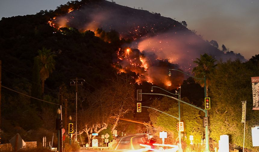Dizinin bu kez de Kaliforniya'nın Los Angeles kentinde çıkan çıkan orman yangınlarını bildi iddia edildi.
