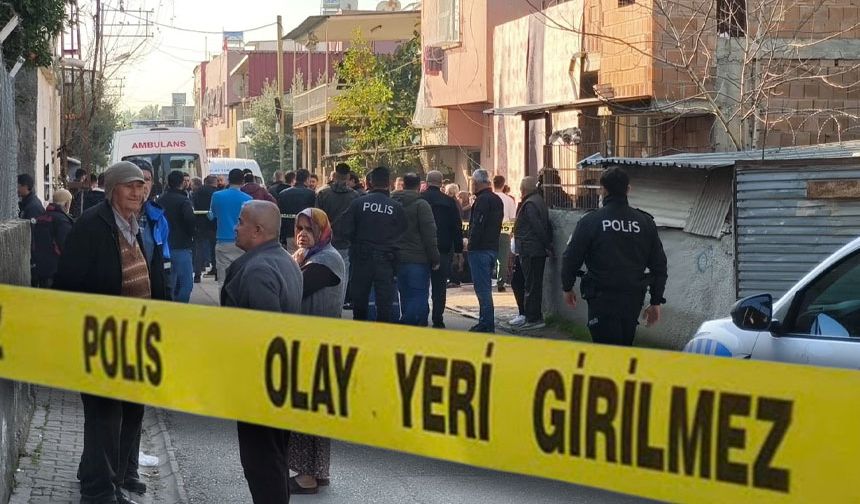 Adana'da dehşete düşüren cinayet! 3 kişi boğazı kesilmiş halde bulundu