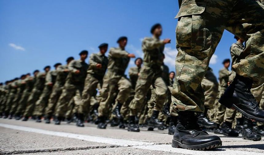 AKP'nin yasa teklifinde cumhurbaşkanına asker ihraç etme yetkisi!