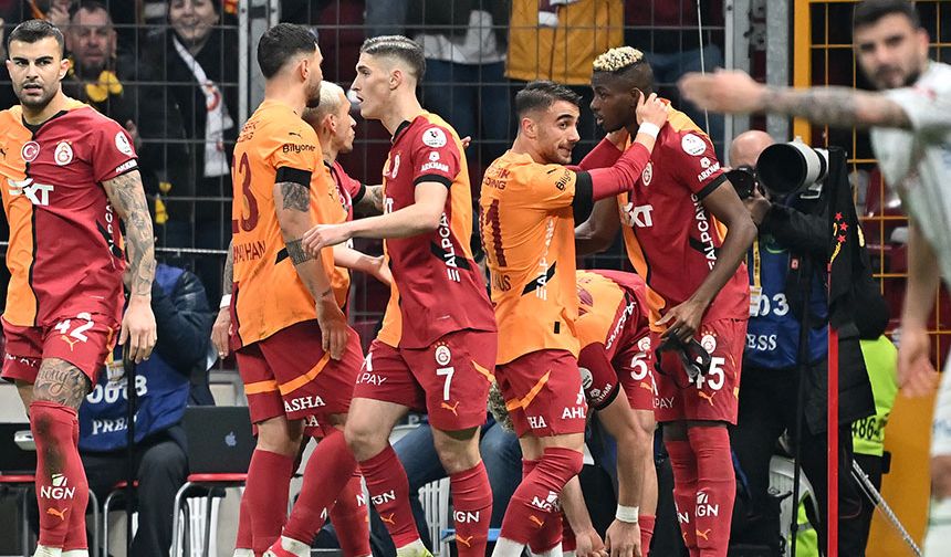 Lider Galatasaray, bu hafta Samsunspor ile deplasmanda karşılaştı. Sarı kırmızılı ekip, sahadan 2-0 galip ayrılarak puanını 74'e yükseltti. 