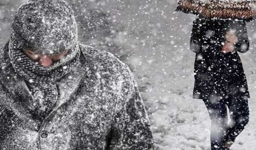 Doğu Karadeniz'deki yağışların ise yarın sabah saatlerinde Ordu geneli, Tokat'ın kuzey ve doğusu, öğleden sonra Giresun, Trabzon ve Rize çevreleri ile Gümüşhane'nin kuzeyi ve Artvin'in batısında kuvvetli olması bekleniyor.

Bölgenin kıyı şeridinde yağmur ve sağanak şeklinde olacak yağışların iç kesimlerde kuvvetli ve yer yer yoğun kar yağışı olacağı öngörülüyor.

İşte yurtta 5 günlük haritalı hava durumu tahmini...