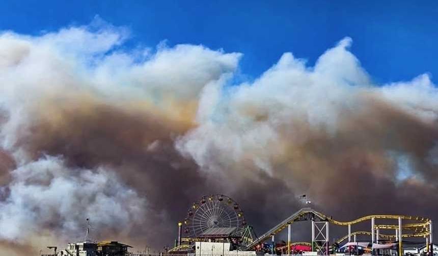 California Valisi Gavin Newsom, yangına müdahalenin devam ettiğini belirterek, Los Angeles’ta ‘acil durum’ ilan etti.