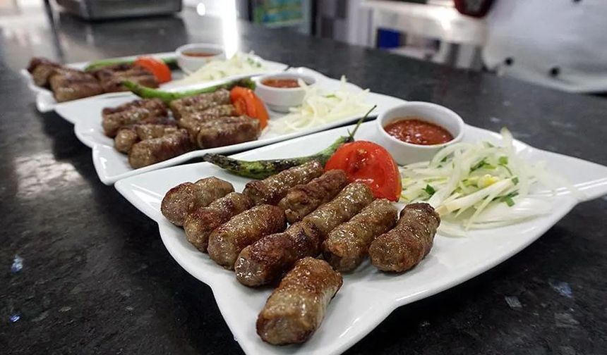 Köfte harcından "Kanatlı Eti" tespit edilen firma şaşnkınlığa neden oldu. 