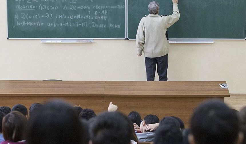 573. Hacettepe Üniversitesi

712. İstanbul Teknik Üniversitesi

760. Ankara Üniversitesi

813. İstanbul Üniversitesi

862. Koç Üniversitesi

881. ODTÜ

886. Gazi Üniversitesi

903. Ege Üniversitesi

921. Atatürk Üniversitesi 

977. Yakın Doğu Üniversitesi

985. İstanbul Üniversitesi-Cerrahpaşa 