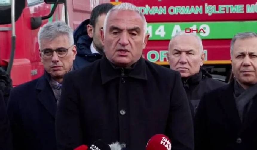 KARTALKAYA YANGINI

Kartalkaya faciasının sorumlularına ilişkin olarak sorulan, "Bakan Mehmet Nuri Ersoy'un istifası gerekir mi" sorusuna, katılımcıların yüzde 70'i "evet" yanıtı verdi.

Her 5 kişiden 1'i bu soruya 'hayır' yanıtını verirken, 10 kişiden biri ise konu hakkında fikir belirtmedi. 