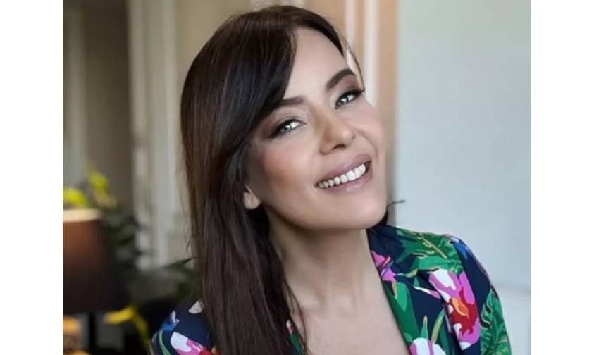Bir süredir de ortalarda görünmeyen ünlü ismin 8 ay boyunca meme ve rahim kanseri ile mücadele ettiği ortaya çıktı. Sabah Gazetesi'nden Yüksel Aytuğ'un haberine göre Nursel Ergin kanseri yendi.

