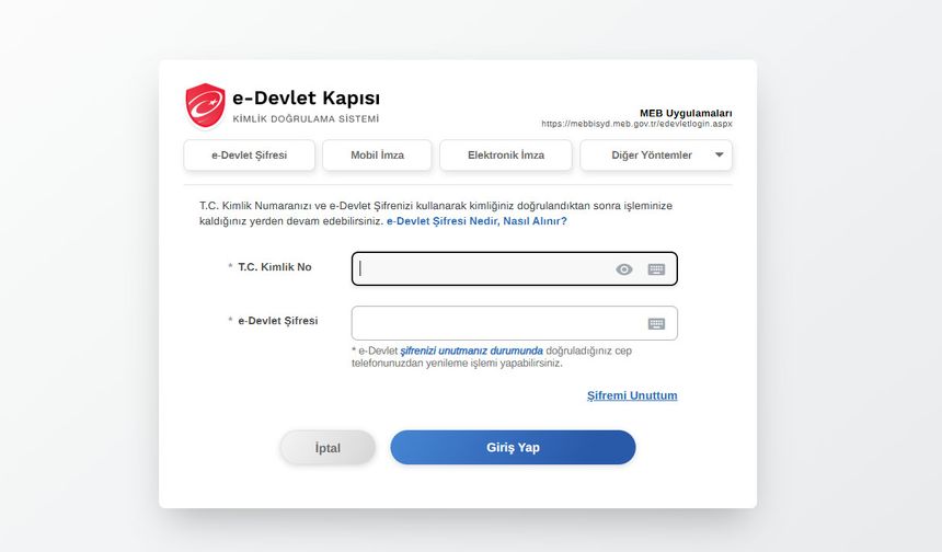Ardından e-Devlet ya da EBA şifremizle siteye giriş yapıyoruz.