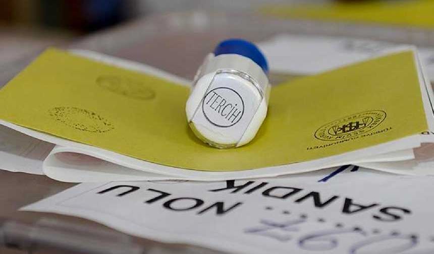 ORC araştırma tarafından Siyasi Eğilimler Araştırması kapsamında gerçekleştirilen il bazlı anket sonuçları açıklandı. Sonuçlara bu 5 büyükşehirde de CHP'nin oy oranlarının arttırdığı görüldü.
