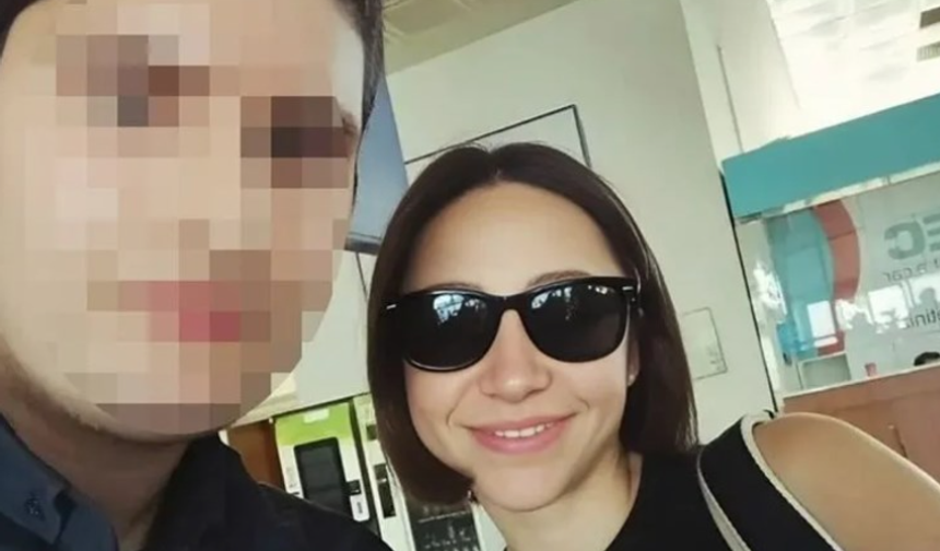 Ünlülere takıntılı olduğu öne sürülen E.G., sanatçıların adreslerini yasa dışı yollarla elde ederek onları rahatsız ettiği gerekçesiyle gözaltına alındı. 19 yaşındaki E.G., Bengü, Buçe Kahraman ve Melis Fis gibi isimlere ulaşarak fotoğraf çektirmek istedi. Bu isteği kabul edilmeyince ev adreslerine gece saatlerinde toplu yemek siparişleri göndererek kapılarının önünde kuryelerin uzun kuyruklar oluşturmasına sebep oldu.