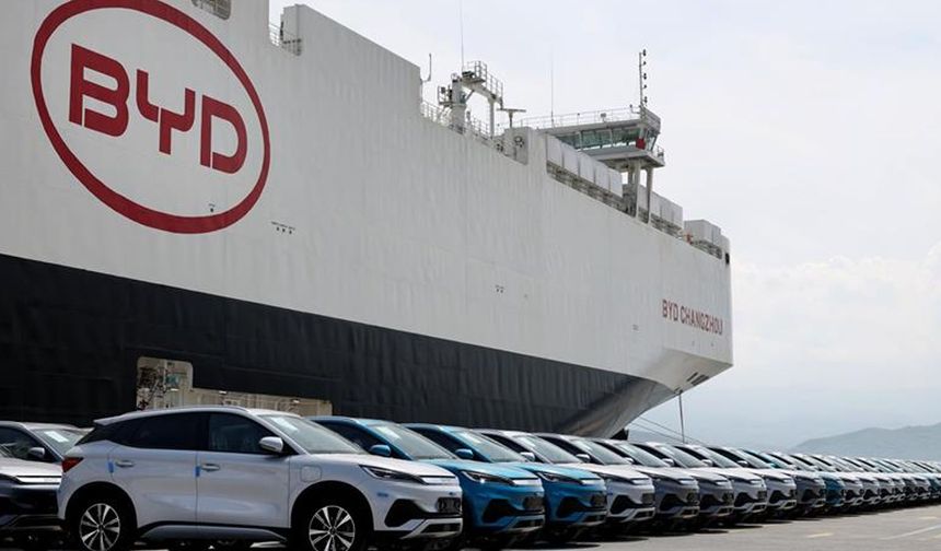 4. BYD SEAL U