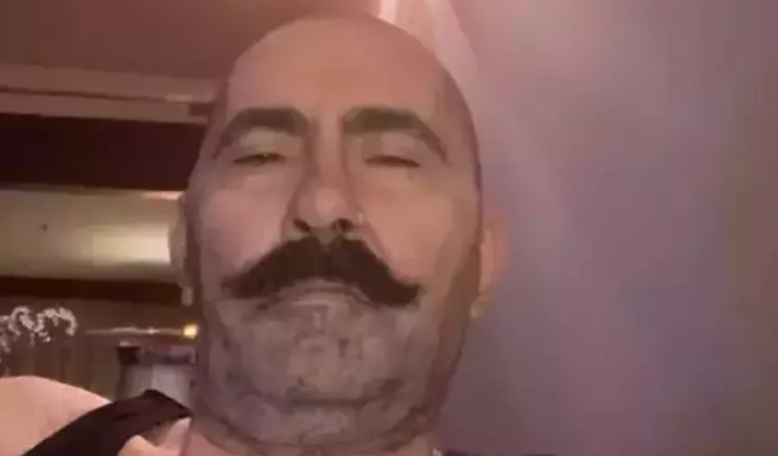 Kısa sürede gündem olan paylaşımın ardından sosyal medya kullanıcıları, ünlü oyuncunun görünümüne dair çok sayıda yorum yaptı. “Cemil İpekçi sandım”, “Bu adama ne olmuş?”, “Yazık, yaşlanmış” gibi ifadelerle dolu tepkiler dikkat çekti.