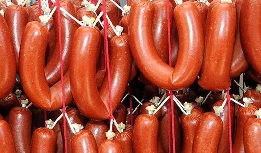 Tarım ve Orman Bakanlığı tarafından açıklanan 'Taklit veya Tağşiş Yapılan Gıdalar' listesi gündemdeki yerini korumaya devam ediyor.
