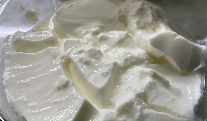 
Söz konusu listeye 10 Nisan Perşembe günü eklenen yoğurt markası şaşkınlığa neden oldu.