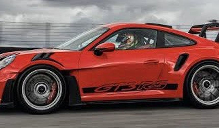 Türkiye'de 2 yılda 8 tane satılmış! İşte Porsche'un dikkat çeken modeli