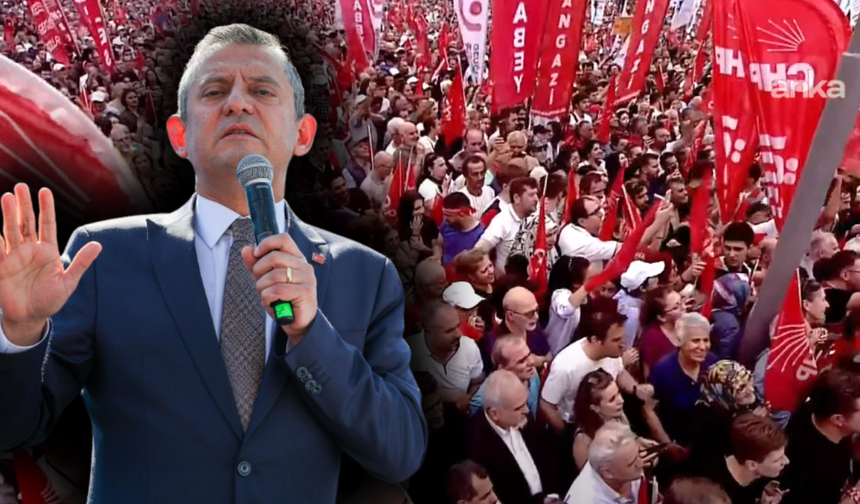 On binler Bursa'da iradesine sahip çıktı! Özgür Özel: Darbe diye kalkanlar bozguna uğradı