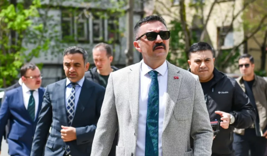 PKK'lı Kaytan ve Altun'a yapılan anmalardan sonra istifa eden Tunceli Kayyımı merkeze çekildi