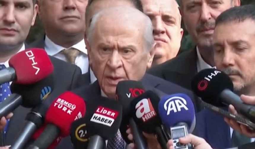 Bahçeli yeniden konuştu, 'yeni anayasa' çağrısı yaptı