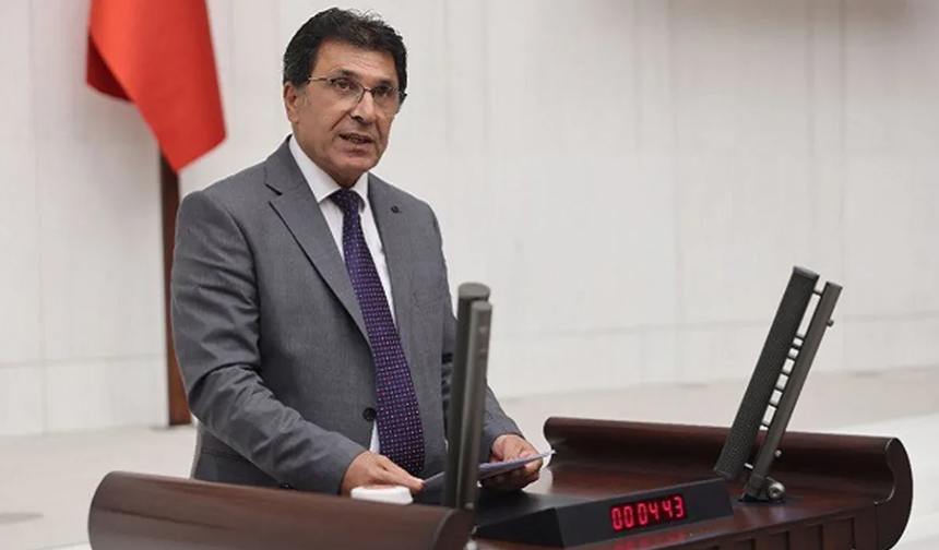 DEM Parti'li Milletvekili kaza geçirdi! Hastaneye kaldırıldı