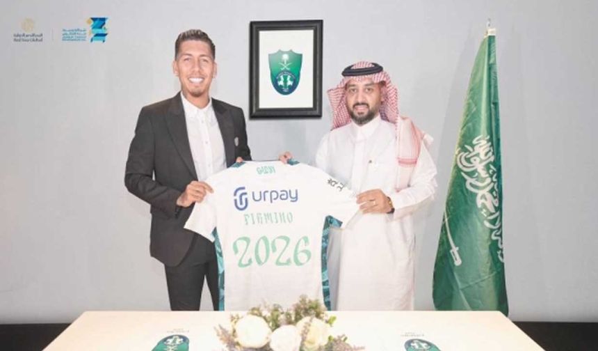 Bu kapsamda dümeni Suudi Arabistan’a kıran siyah beyazlı ekip, Roberto Firmino ile temaslara başladı.

TRT Spor'da yer alan habere göre; Beşiktaş, Suudi Arabistan Ligi takımlarından Al-Ahli'de forma giyen Roberto Firmino için nabız yokluyor. Kara Kartal, Firmino'nun son fiziksel durumu ile ilgili geniş bir araştırma başlattı.