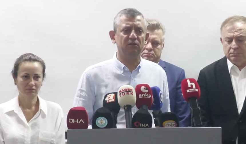 Özgür Özel’den Ferdi Zeyrek’in sağlık durumuna ilişkin açıklama