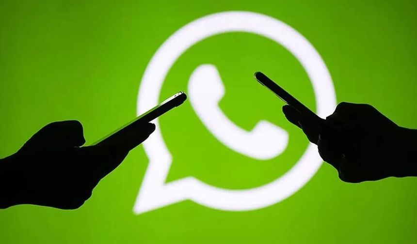 Meta’nın WhatsApp için birçok ülkede aktif ettiği Meta AI yapay zeka modeli, mesajlar için çok önemli bir özellik kazandı. Artık okunmamış mesajları özetleyerek işleri daha kolay hale getirebiliyor.
