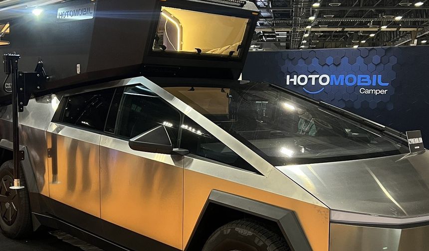 Cybertruck karavanına Vegas'ta büyük ilgi