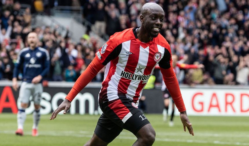 İngiliz basınından Team Talk'un haberine göre, ezeli rakipler, Brentford forması giyen Yoane Wissa'yı radarına aldı. 