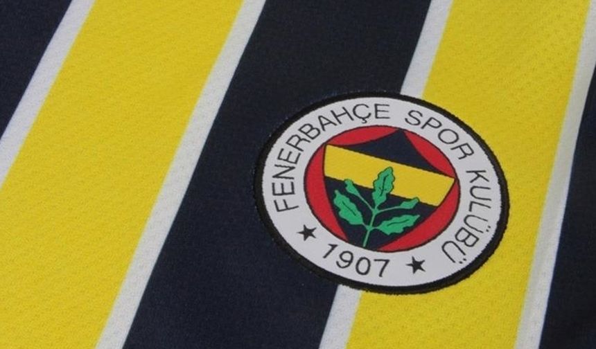 Jhon Duran'ın, Fenerbahçe'nin teklifini kabul ettiği öğrenildi.  