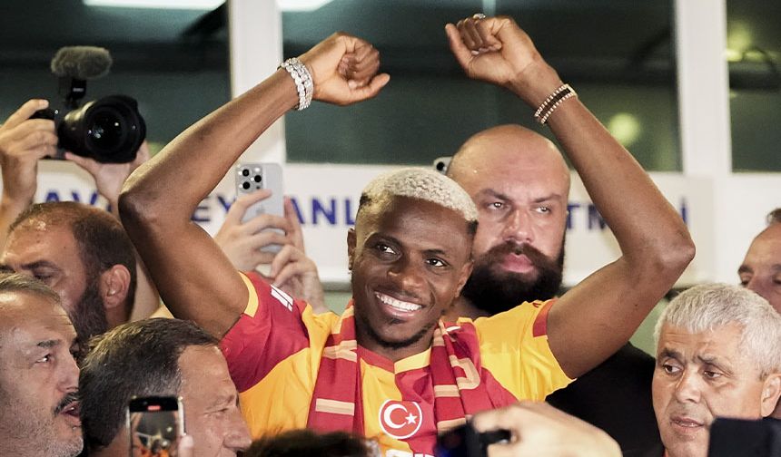 Osimhen geldi, Galatasaray taraftarları uyardı
