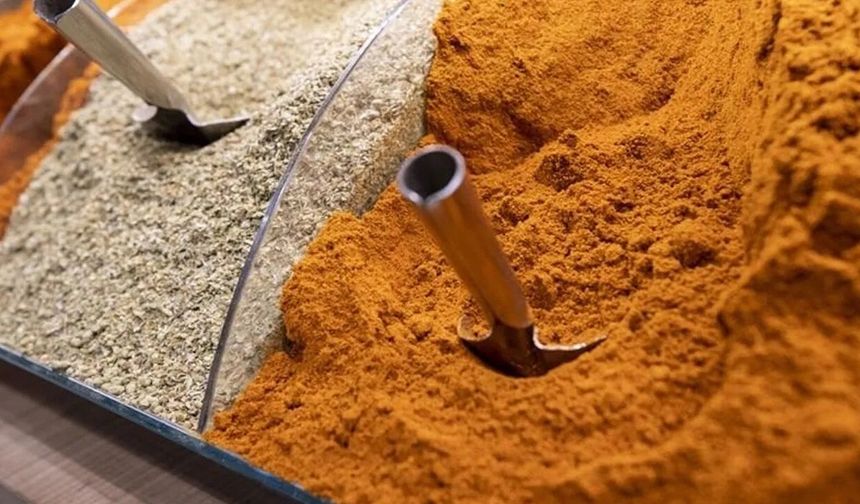 Bu ürünler arasında baharatlar da yer aldı. 