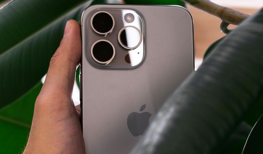 Apple'a güncelleme tepkisi: Şarj hemen bitiyor