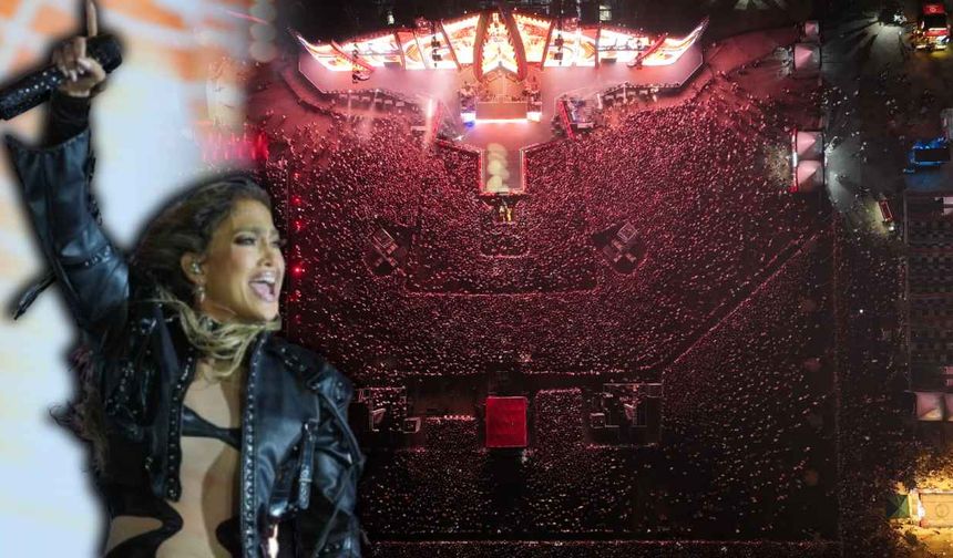 Jennifer Lopez İstanbul'da konser verdi